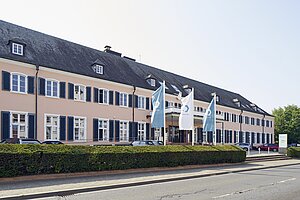 Die Hauptverwaltung der SGL Carbon in Wiesbaden-Schierstein
